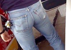 Jeans fetish