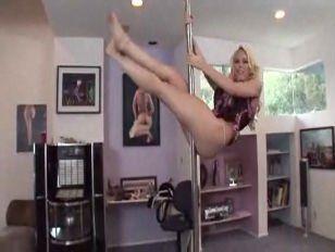 Sir recommendet pole dancing fuck