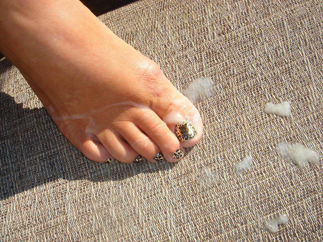 Tarzan reccomend feet toes closeup