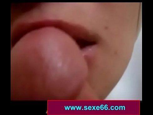 TEEN GIVES INCREDIBLE INTENSE BLOWJOB TO HER STEP BROTHER AND SWALLOW.