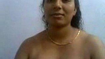 X reccomend indian house owner aunty