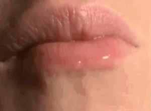 Mature cum close up mouthful