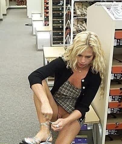 Shoe Store - Store pantiless upskirt - Pics and galleries. Comments: 1