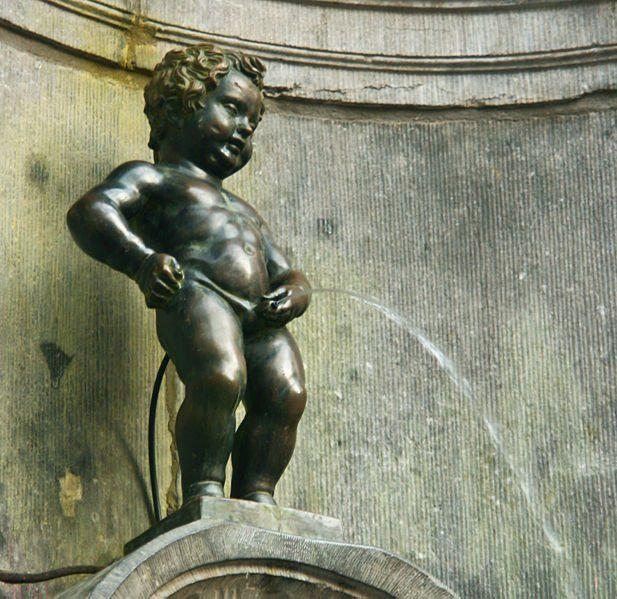 Dumpling reccomend Baby peeing statue in belgium