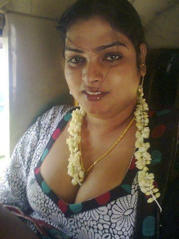 Epiphany reccomend Aunty boob tamil