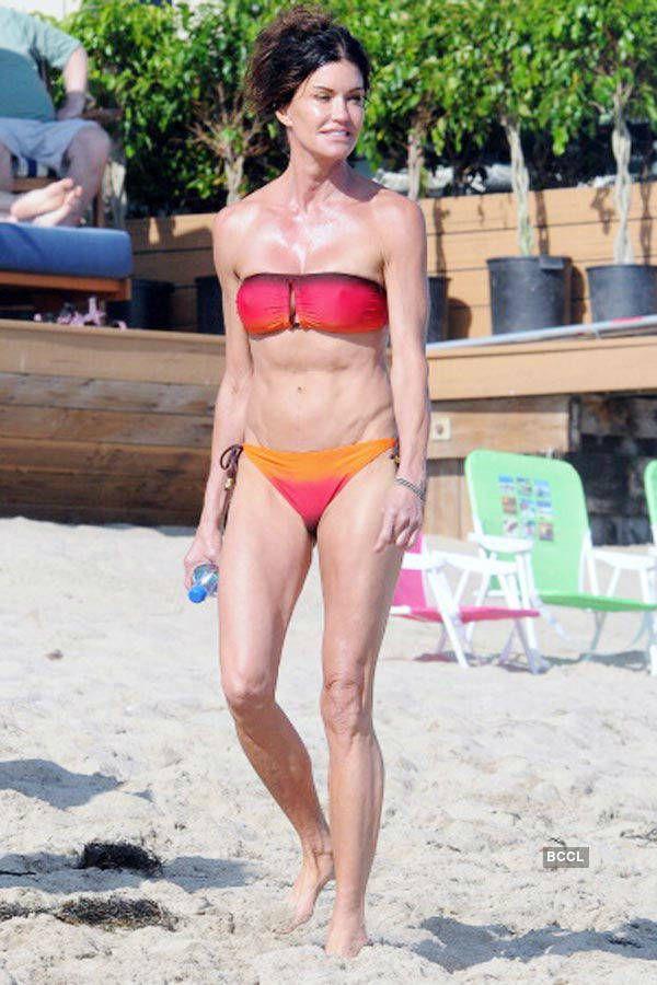 Helen bonham carter bikini
