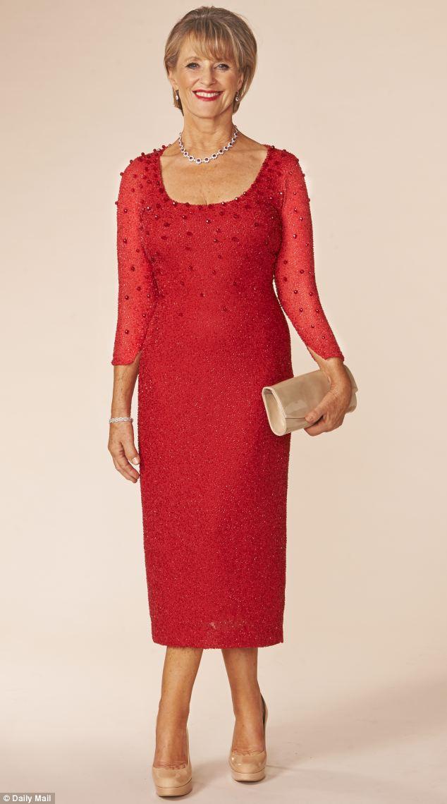 Earl reccomend Formal gown for mature woman