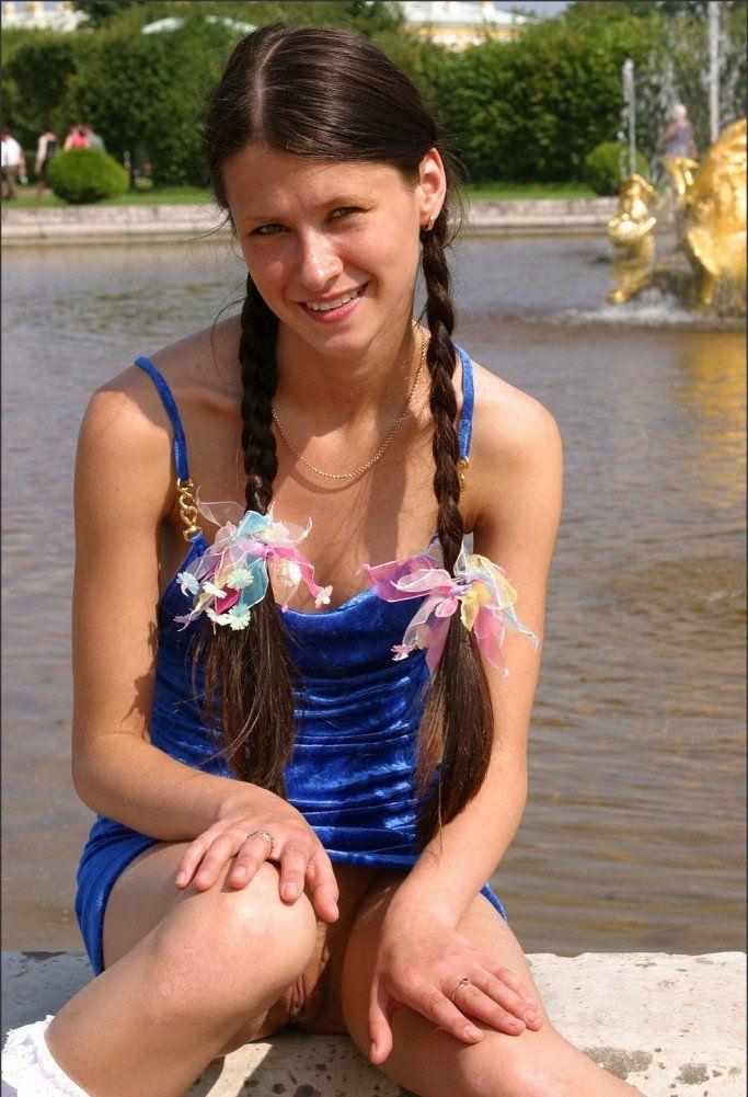 Wildberry reccomend Young russian girls upskirt